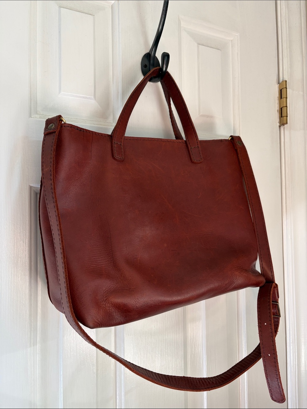 Portland Leather Chestnut Brown Nutmeg Medium Crossbody Shoulder Leather Tote - Picture 3 of 10